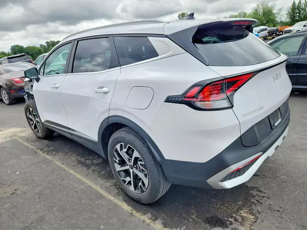 5XYK3CDF8RG184191 2024 KIA SPORTAGE - Image 2