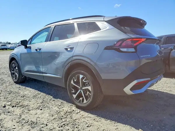 5XYK3CDF8SG289240 2025 KIA SPORTAGE - Image 2
