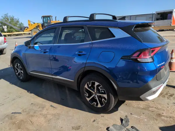 5XYK3CDF9SG283835 2025 KIA SPORTAGE - Image 2