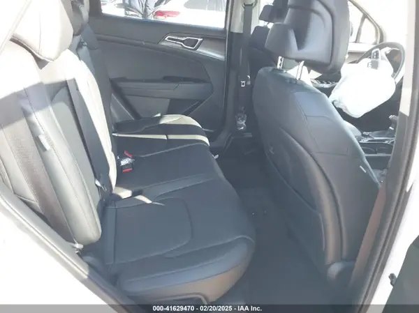 5XYK3CDF9SG285004 2025 KIA SPORTAGE - Image 8