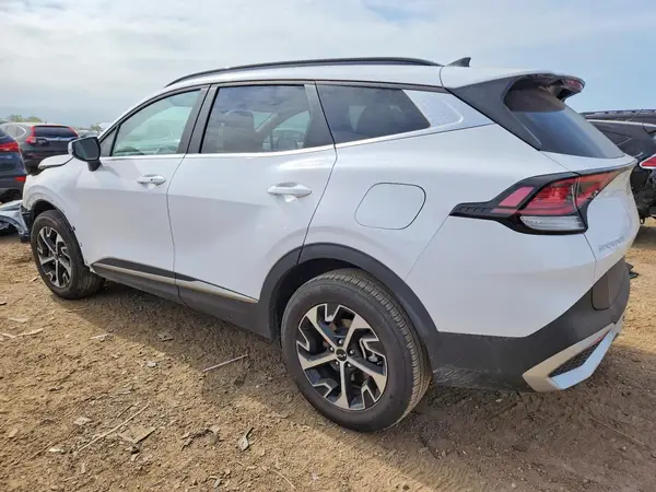 5XYK3CDF9SG304666 2025 KIA SPORTAGE - Image 2
