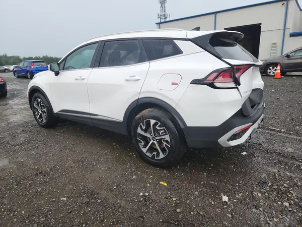 5XYK3CDF9SG307471 2025 KIA SPORTAGE - Image 2