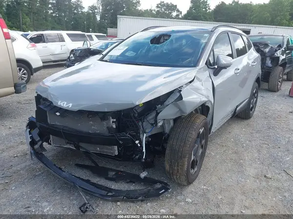 5XYK3CDF9TG375481 2026 KIA SPORTAGE - Image 2