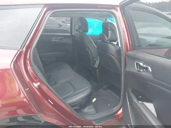 5XYK43AF0PG070541 2023 KIA SPORTAGE - Image 8