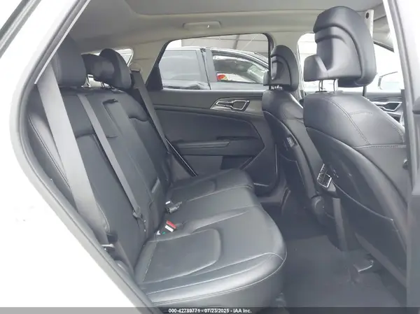 5XYK43AF0PG079126 2023 KIA SPORTAGE - Image 8