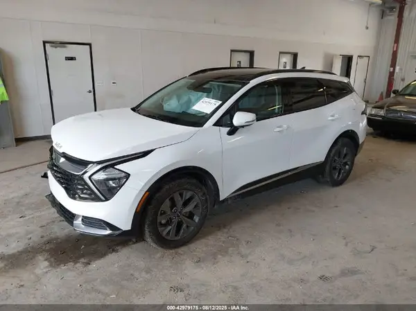 5XYK43AF3PG028882 2023 KIA SPORTAGE - Image 2