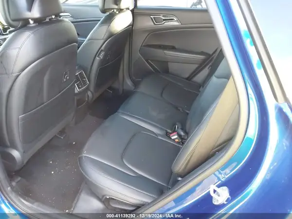 5XYK43AF3PG053832 2023 KIA SPORTAGE - Image 8