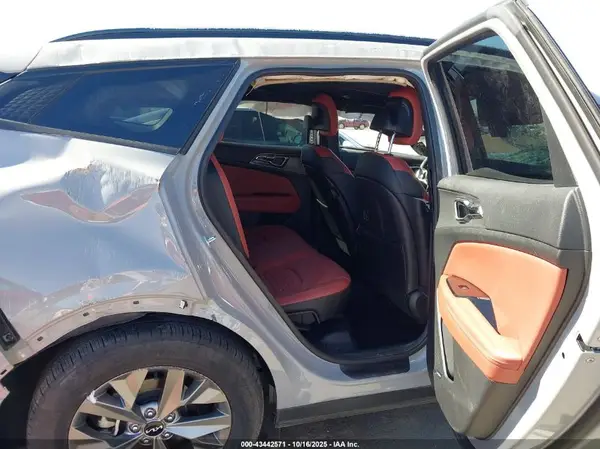 5XYK43AF3PG127637 2023 KIA SPORTAGE - Image 8