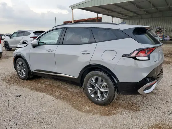 5XYK43AF7PG133831 2023 KIA SPORTAGE - Image 2