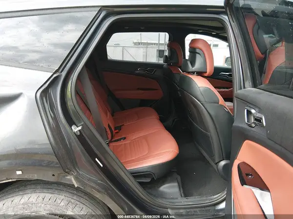 5XYK43AF8PG024388 2023 KIA SPORTAGE - Image 8