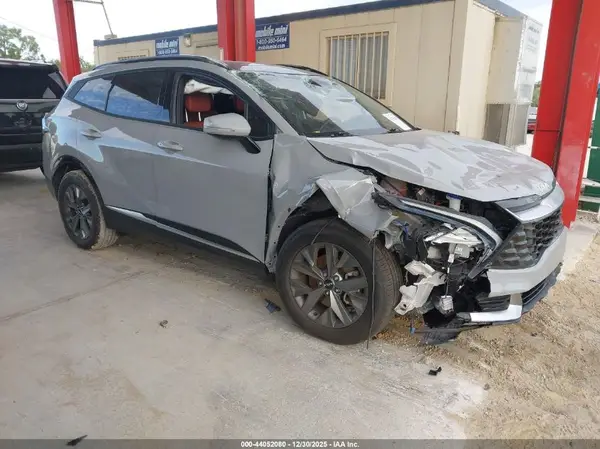 5XYK43AFXPG028040 2023 KIA SPORTAGE - Image 1