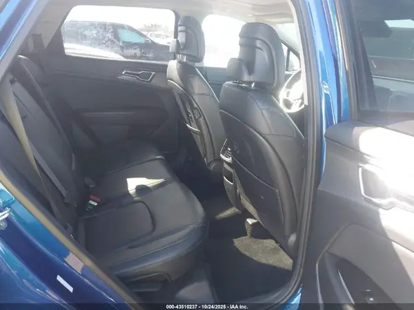 5XYK43DF0RG181105 2024 KIA SPORTAGE - Image 8