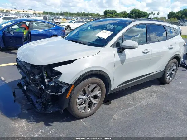 5XYK43DF0RG217780 2024 KIA SPORTAGE - Image 2