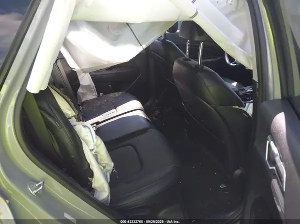 5XYK43DF1RG146556 2024 KIA SPORTAGE - Image 8