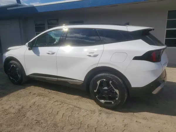 5XYK43DF2TG333781 2026 KIA SPORTAGE - Image 2