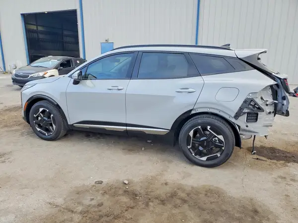 5XYK43DF2TG402016 2026 KIA SPORTAGE - Image 2