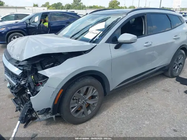 5XYK43DF3RG142847 2024 KIA SPORTAGE - Image 2
