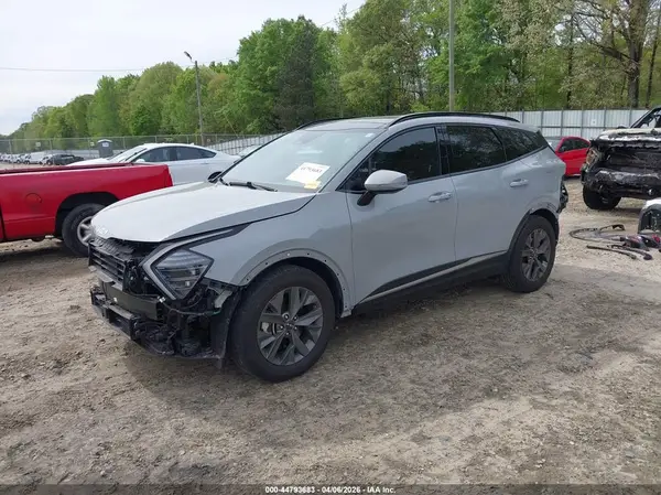 5XYK43DF3RG154884 2024 KIA SPORTAGE - Image 2