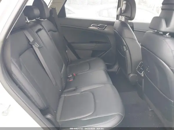 5XYK43DF5SG304161 2025 KIA SPORTAGE - Image 8