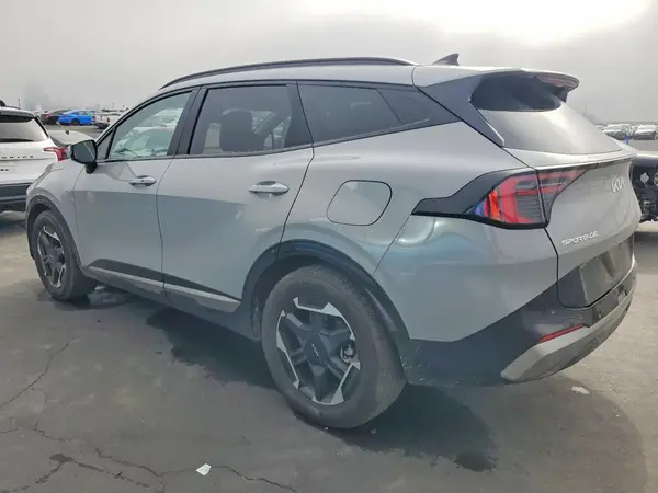 5XYK43DF7TG353427 2026 KIA SPORTAGE - Image 2