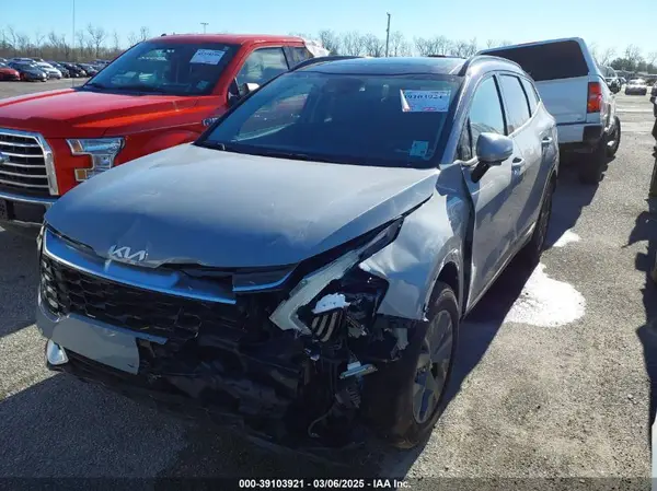 5XYK43DF8RG187525 2024 KIA SPORTAGE - Image 2
