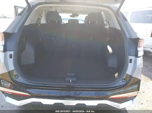 5XYK43DF8RG187525 2024 KIA SPORTAGE - Image 8