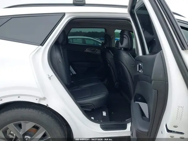 5XYK43DFXRG194556 2024 KIA SPORTAGE - Image 8
