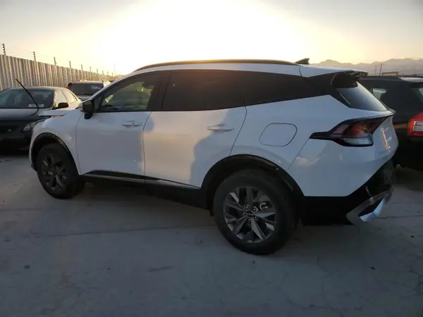 5XYK4CAF4PG029166 2023 KIA SPORTAGE - Image 2