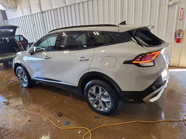 5XYK4CAFXPG036087 2023 KIA SPORTAGE - Image 2