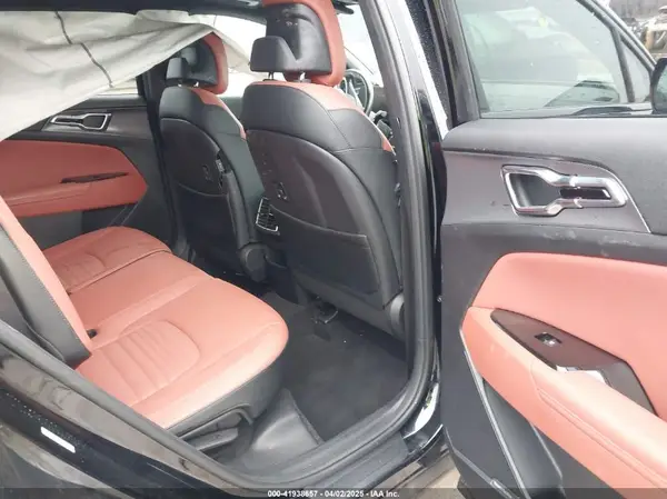 5XYK53AF7PG086989 2023 KIA SPORTAGE - Image 8