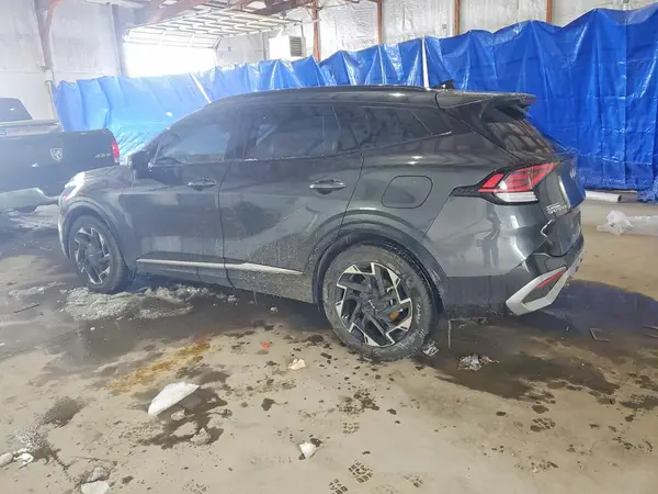 5XYK53AFXPG049967 2017 KIA SPORTAGE - Image 2