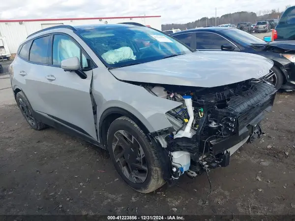 5XYK53DF5SG260370 2025 KIA SPORTAGE - Image 1