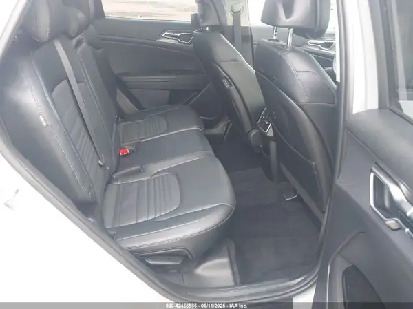 5XYK53DF7RG190753 2024 KIA SPORTAGE - Image 8