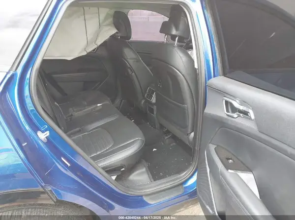 5XYK5CAF5PG010834 2023 KIA SPORTAGE - Image 8