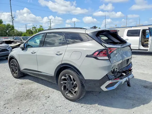 5XYK5CAF7PG016697 2023 KIA SPORTAGE - Image 2