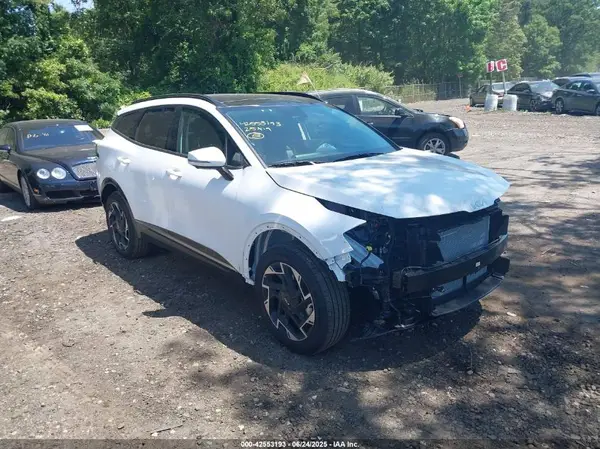 5XYK5CDF2SG301912 2025 KIA SPORTAGE - Image 1