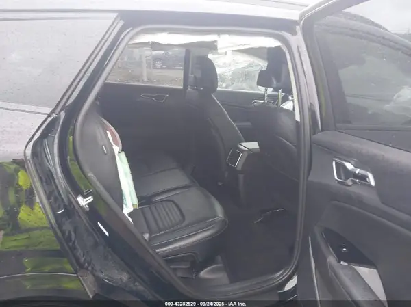 5XYK5CDF2SG310741 2025 KIA SPORTAGE - Image 8