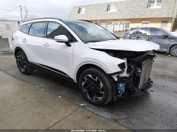 5XYK5CDF6SG239740 2025 KIA SPORTAGE - Image 1