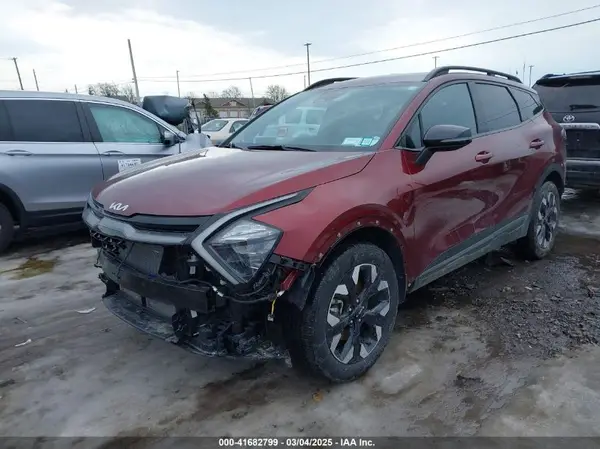 5XYK6CAF0PG118758 2023 KIA SPORTAGE - Image 2