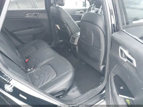 5XYK6CAF1PG003036 2023 KIA SPORTAGE - Image 8