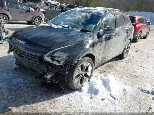 5XYK6CAF1PG023514 2023 KIA SPORTAGE - Image 2
