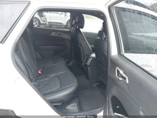 5XYK6CAF1PG049093 2023 KIA SPORTAGE - Image 8