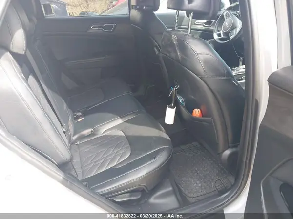 5XYK6CAF1PG054584 2023 KIA SPORTAGE - Image 8