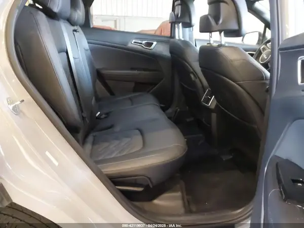 5XYK6CAF1PG064757 2023 KIA SPORTAGE - Image 8