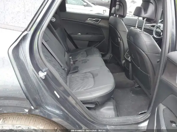 5XYK6CAF1PG100415 2023 KIA SPORTAGE - Image 8