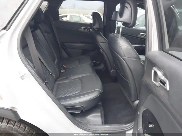 5XYK6CAF1PG103573 2023 KIA SPORTAGE - Image 8