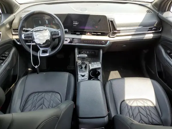 5XYK6CAF1PG115755 2023 KIA SPORTAGE - Image 8