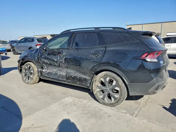 5XYK6CAF2PG016782 2023 KIA SPORTAGE - Image 2