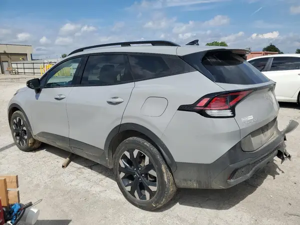 5XYK6CAF2PG073516 2023 KIA SPORTAGE - Image 2