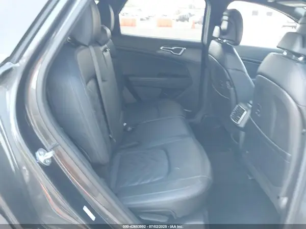 5XYK6CAF3PG114168 2023 KIA SPORTAGE - Image 8